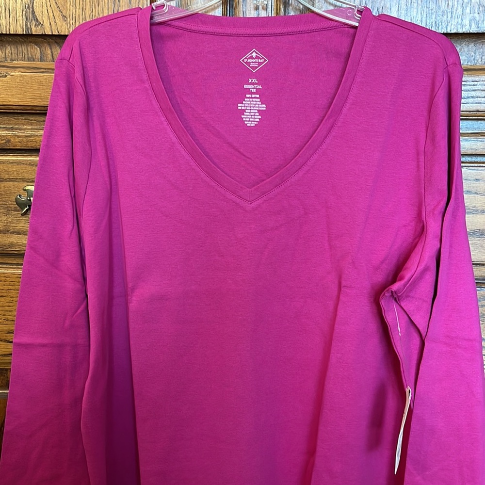 #NWT ST JOHNS BAY FESTIVAL FUSCHIA L/S V NECK TEE SHIRT. SZ XXL - Picture 2 of 4